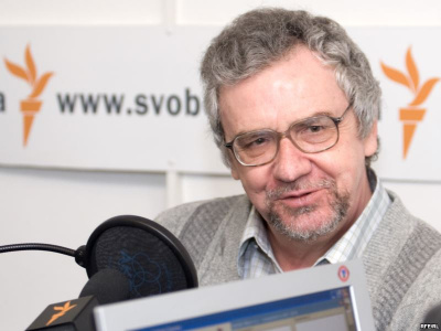 Дубин Борис